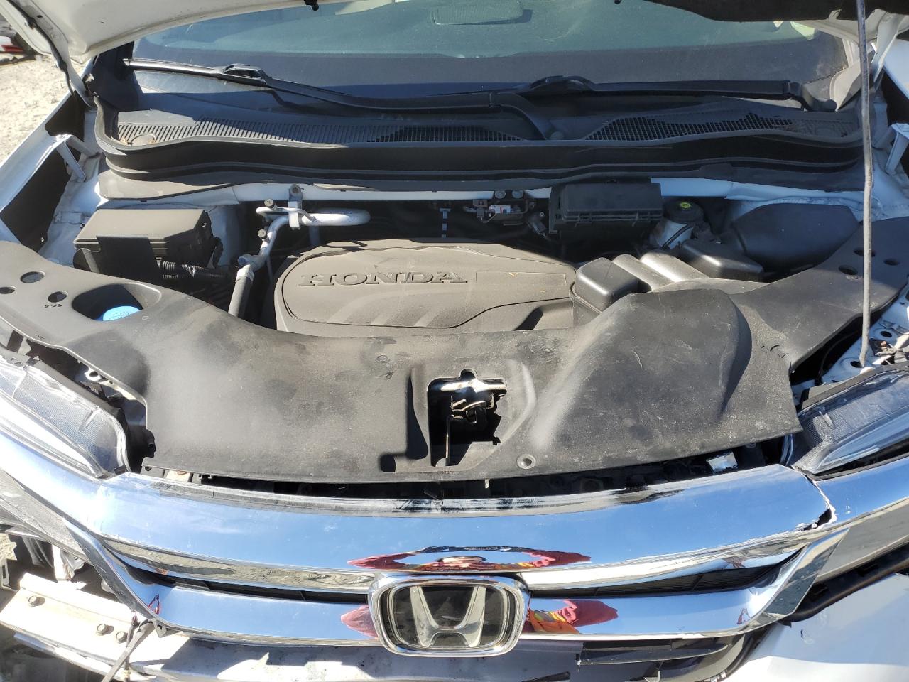 2019 Honda Pilot VIN 5FNYF6H90KB083859 Copart auction photo, front end / minor dent/scratches damage thumbnail 12