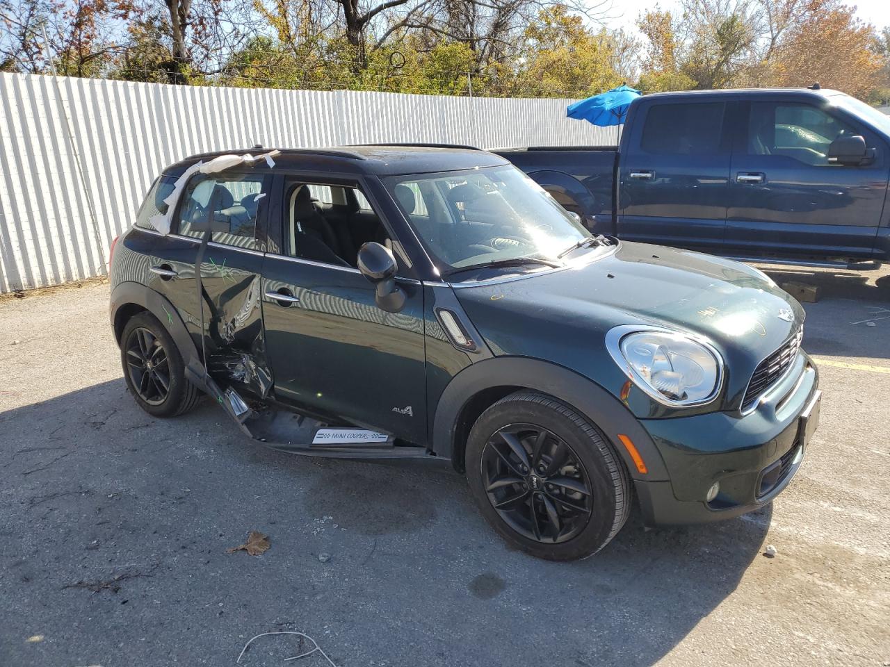 2013 MINI Cooper VIN WMWZC5C55DWP33230 Copart auction photo, side damage thumbnail 4