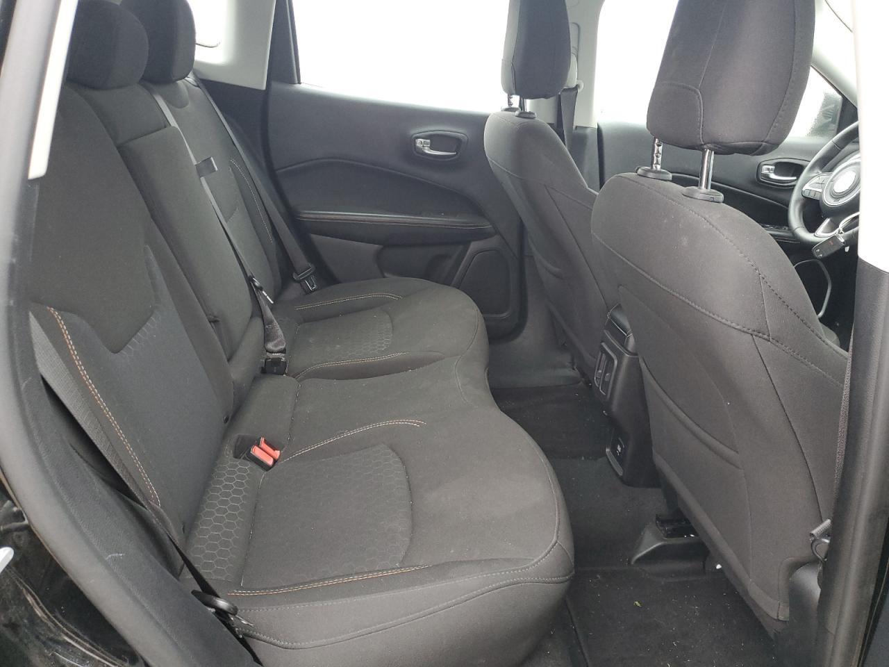 2020 Jeep Compass VIN 3C4NJCAB5LT224991 Copart auction photo, undercarriage / front end damage thumbnail 11
