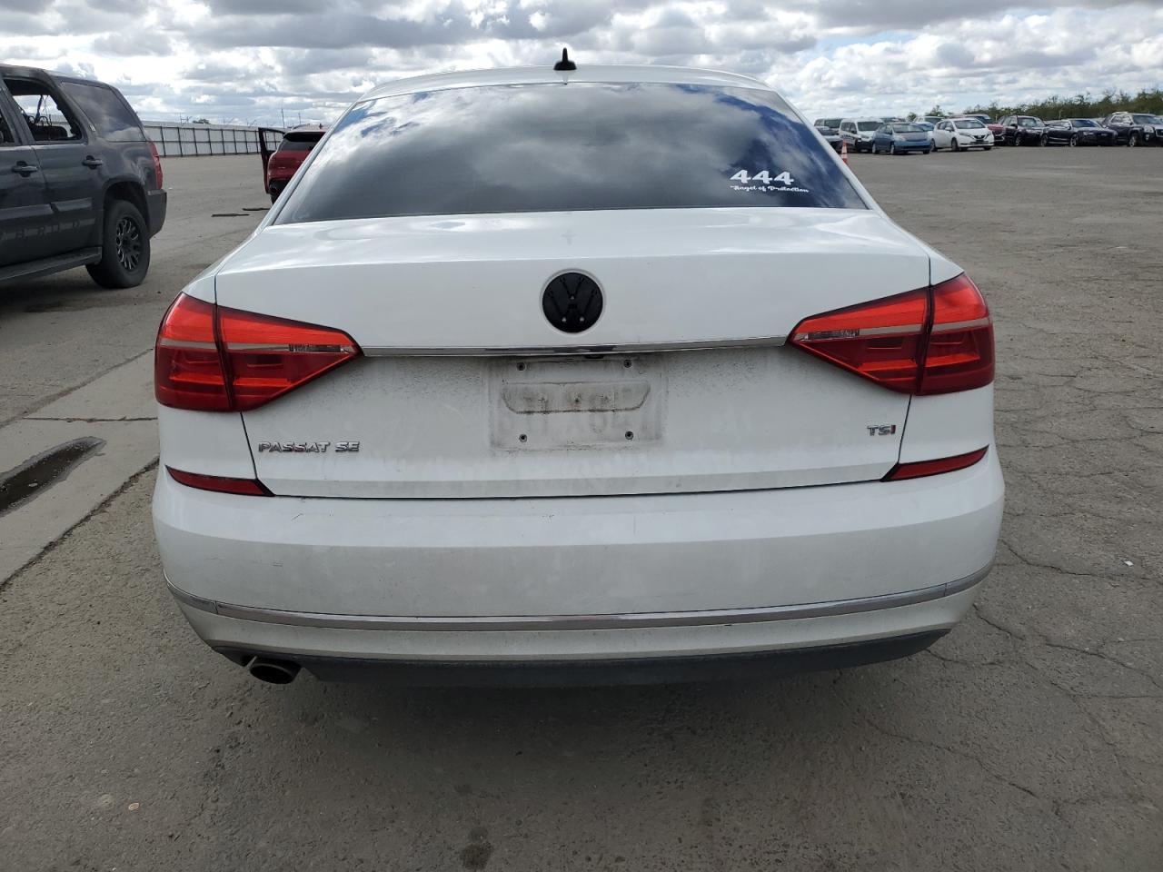 2016 Volkswagen Passat VIN 1VWBT7A39GC045235 Copart auction photo, front end damage thumbnail 6