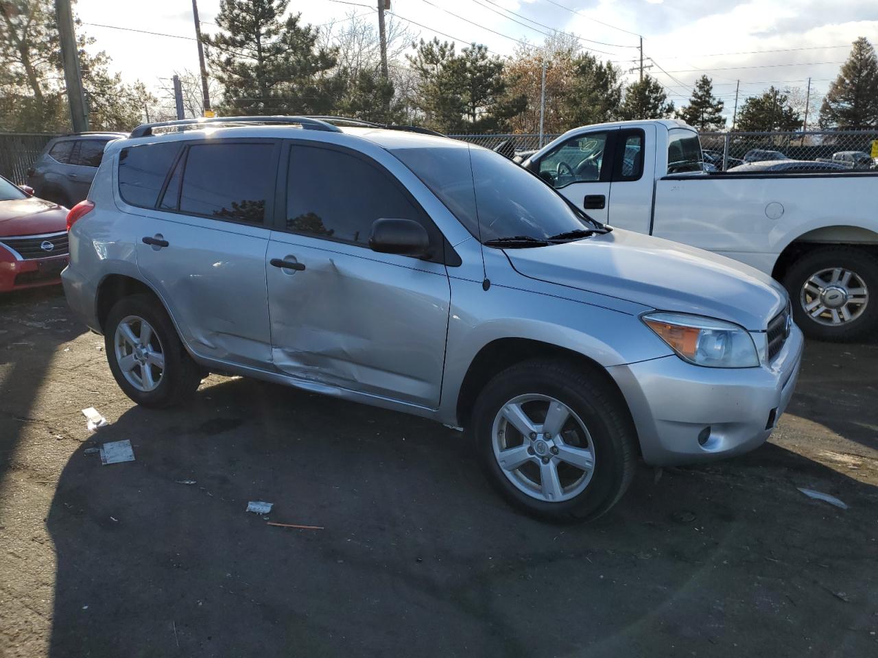 2007 Toyota RAV 4 VIN JTMBD33V475111072 Copart auction photo, all over damage thumbnail 4