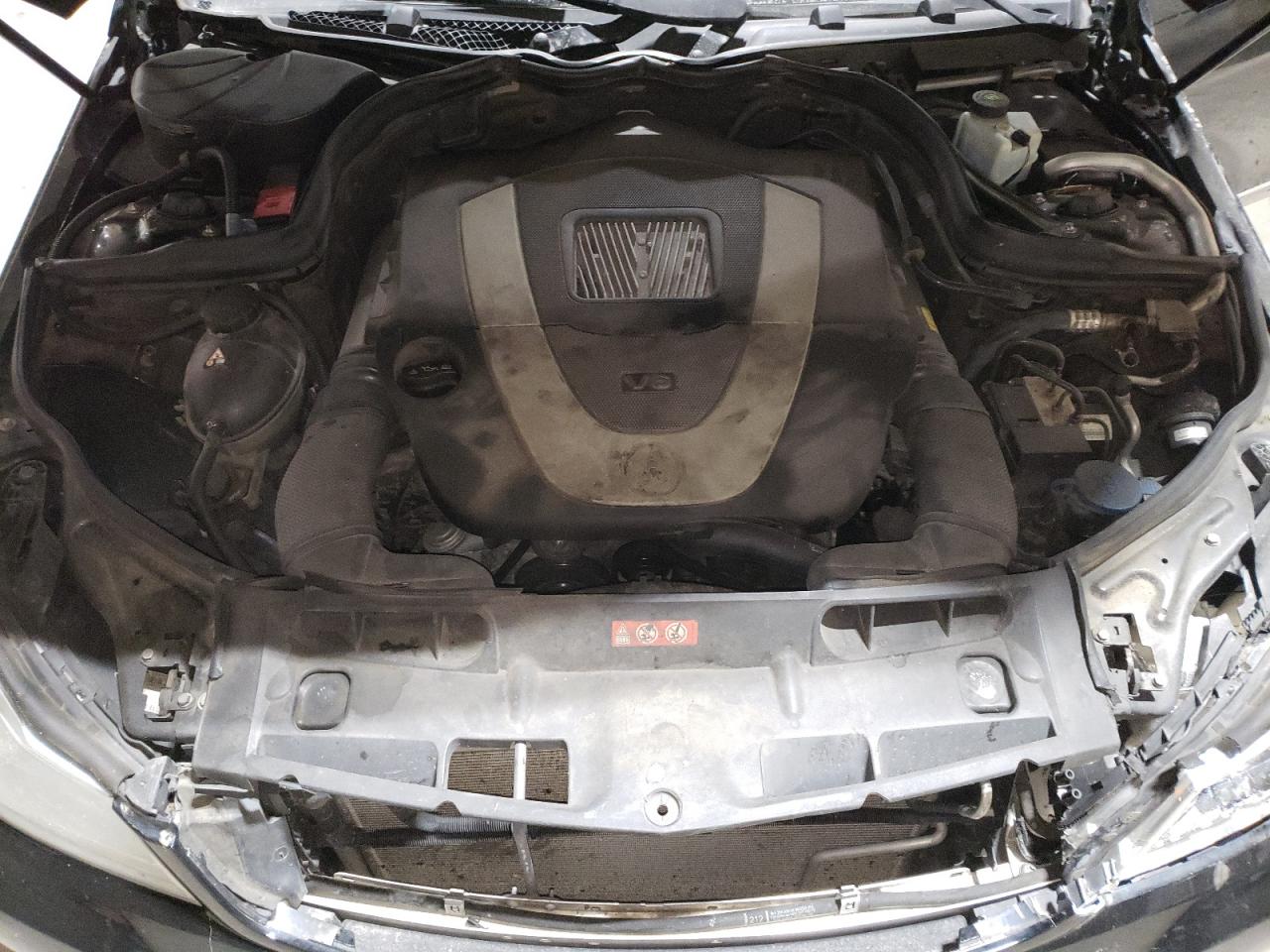 2012 Mercedes-Benz C-klasse VIN WDDGF8BB8CR191084 Copart auction photo, front end damage thumbnail 11