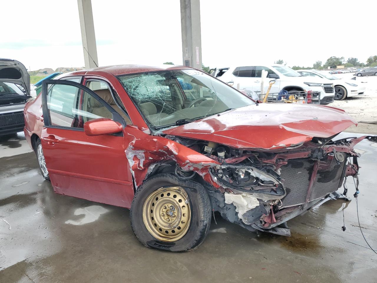 2006 Toyota Corolla VIN 1NXBR32E16Z614366 Copart auction photo, front end / minor dent/scratches damage thumbnail 4