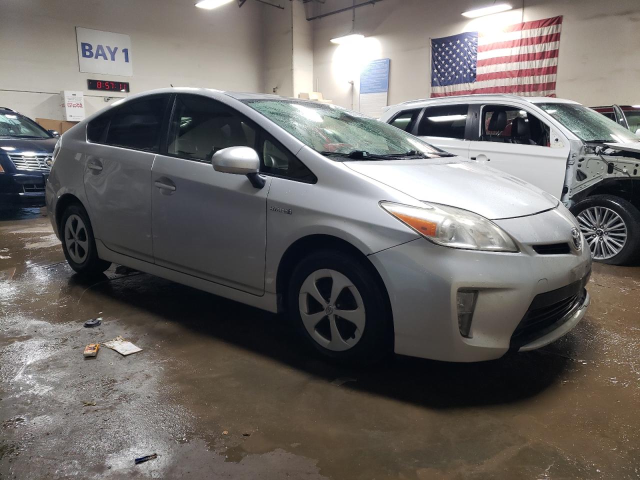 2015 Toyota Prius VIN JTDKN3DU0F1940052 Copart auction photo, side damage thumbnail 4