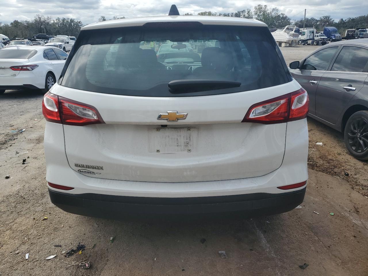 2019 Chevrolet Equinox VIN 3GNAXHEV5KS648746 Copart auction photo, front end damage thumbnail 6