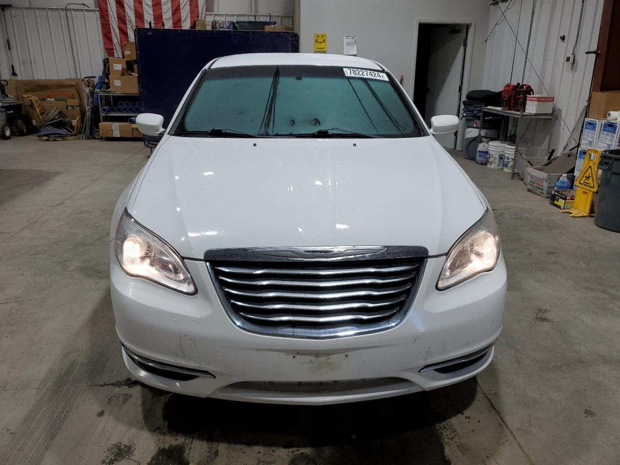 2013 Chrysler 200 VIN 1C3CCBBB7DN501897 Copart auction photo, hail damage thumbnail 5