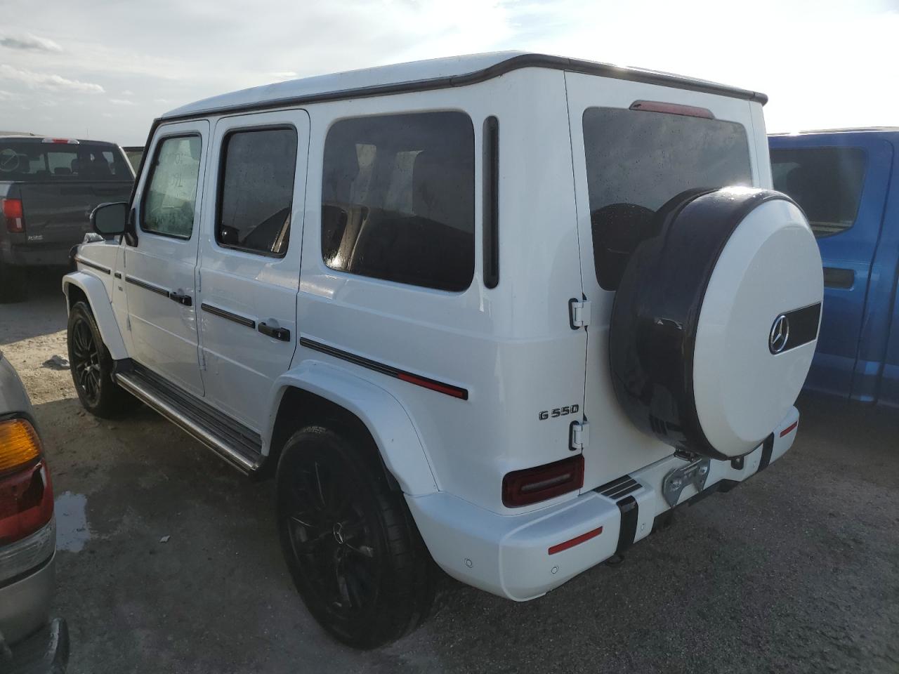 2020 Mercedes-Benz G-klasse VIN W1NYC6BJ1LX345996 Copart auction photo, water/flood damage thumbnail 2