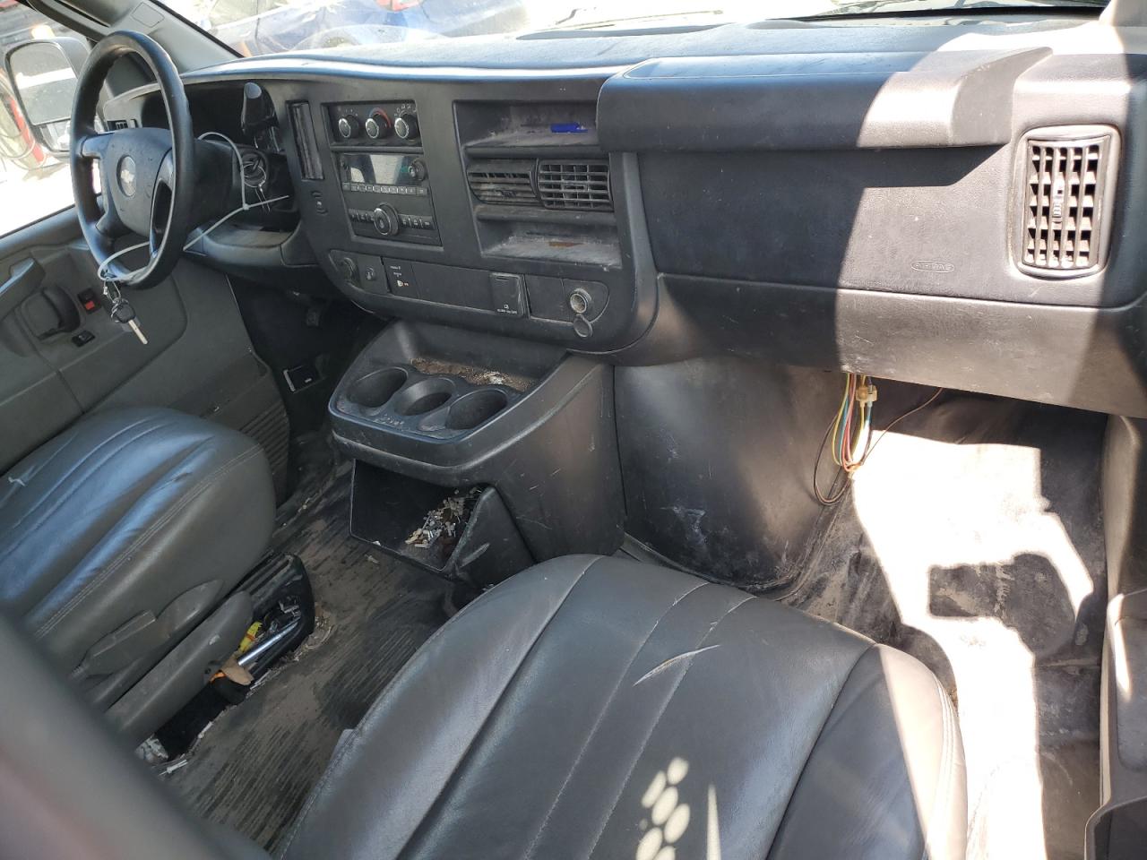 2016 Chevrolet Express VIN 1GCWGBFF3G1271457 Copart auction photo, normal wear damage thumbnail 8