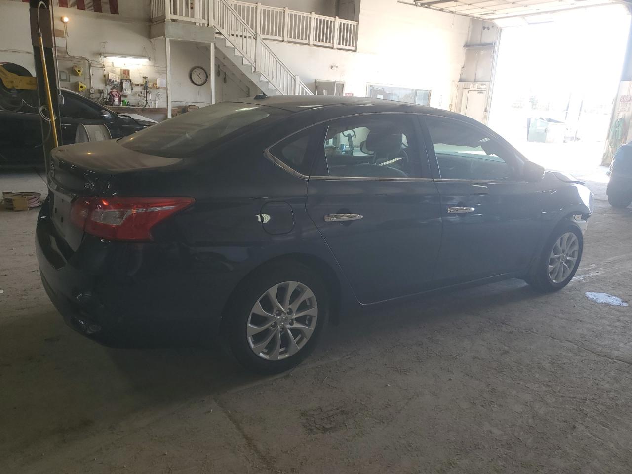 2017 Nissan Sentra VIN 3N1AB7AP3HY328326 Copart auction photo, front end / side damage thumbnail 3