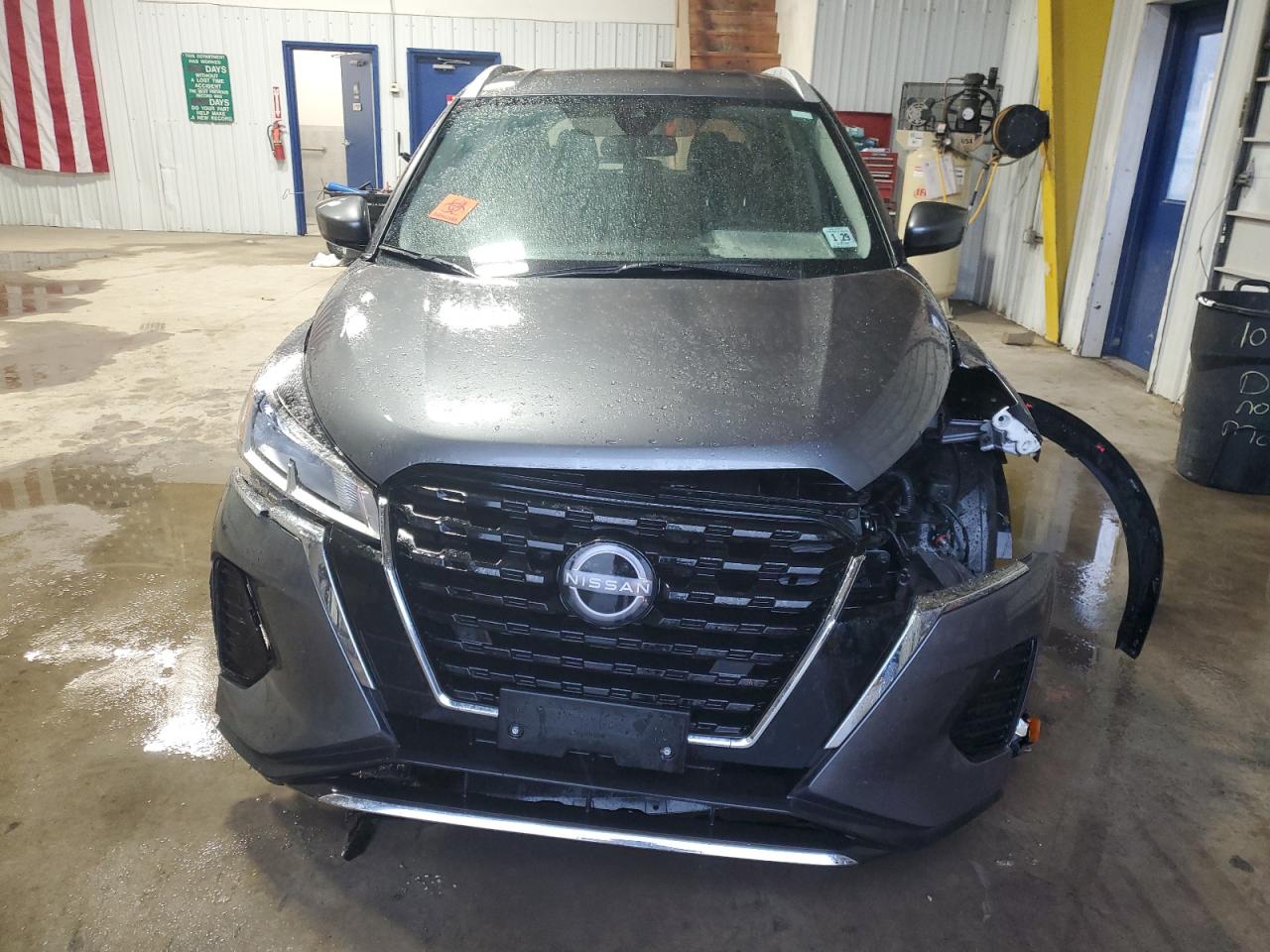 2024 Nissan Kicks VIN 3N1CP5CV8RL482720 Copart auction photo, front end damage thumbnail 5