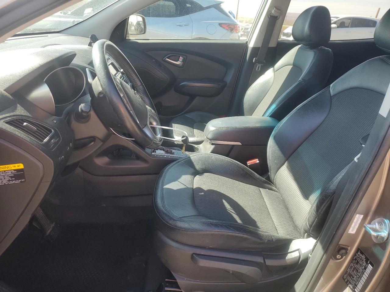 2012 Hyundai Tucson VIN KM8JU3AC1CU371146 Copart auction photo, front end damage thumbnail 7