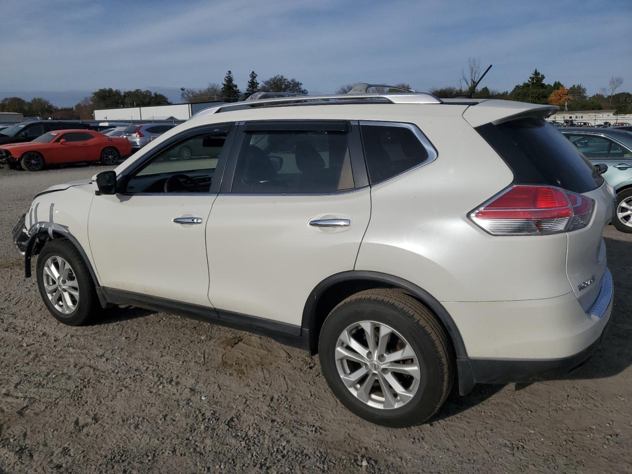 2016 Nissan Rogue VIN KNMAT2MV9GP717334 Copart auction photo, front end damage thumbnail 2