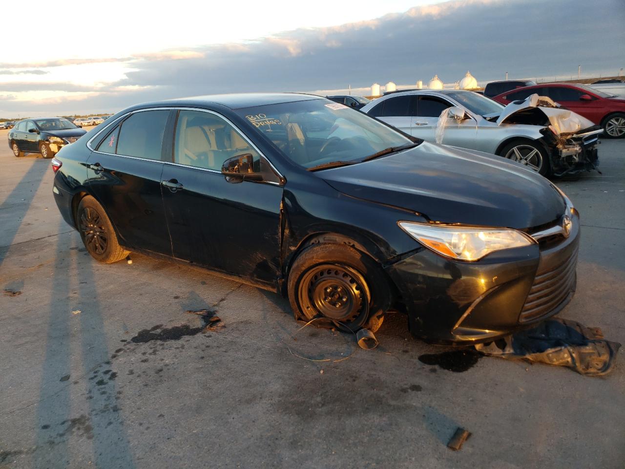 2017 Toyota Camry VIN 4T1BF1FK8HU347145 Copart auction photo, front end damage thumbnail 4