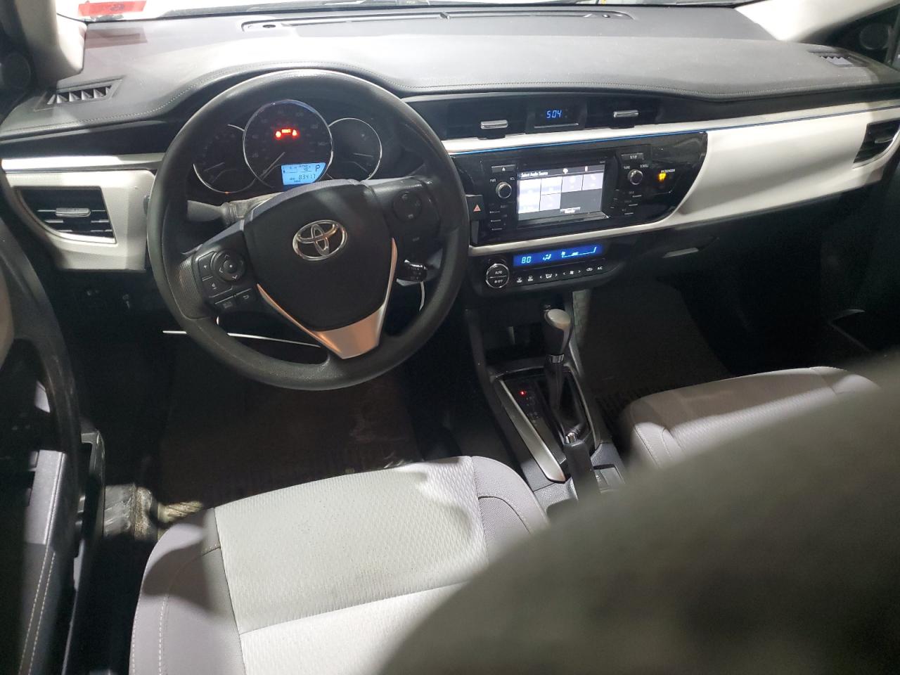 2015 Toyota Corolla VIN 2T1BURHEXFC438556 Copart auction photo, front end / minor dent/scratches damage thumbnail 8