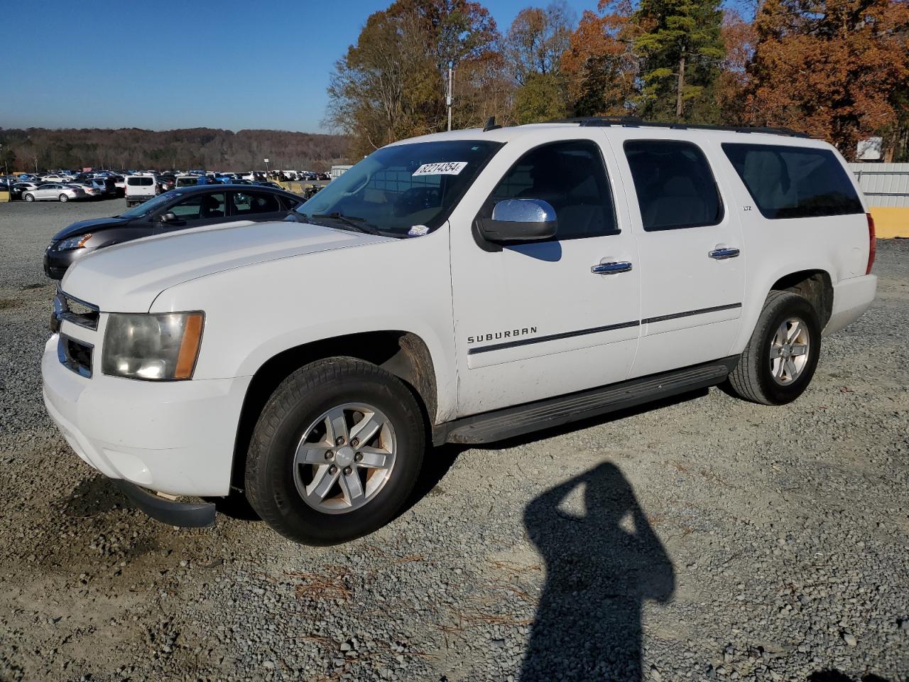 2011 Chevrolet Suburban VIN 1GNSKKE34BR238313