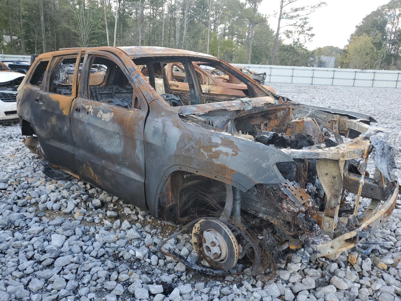 2014 Jeep Grand Cherokee VIN 1C4RJFCT5EC125255 Copart auction photo, burn damage thumbnail 4