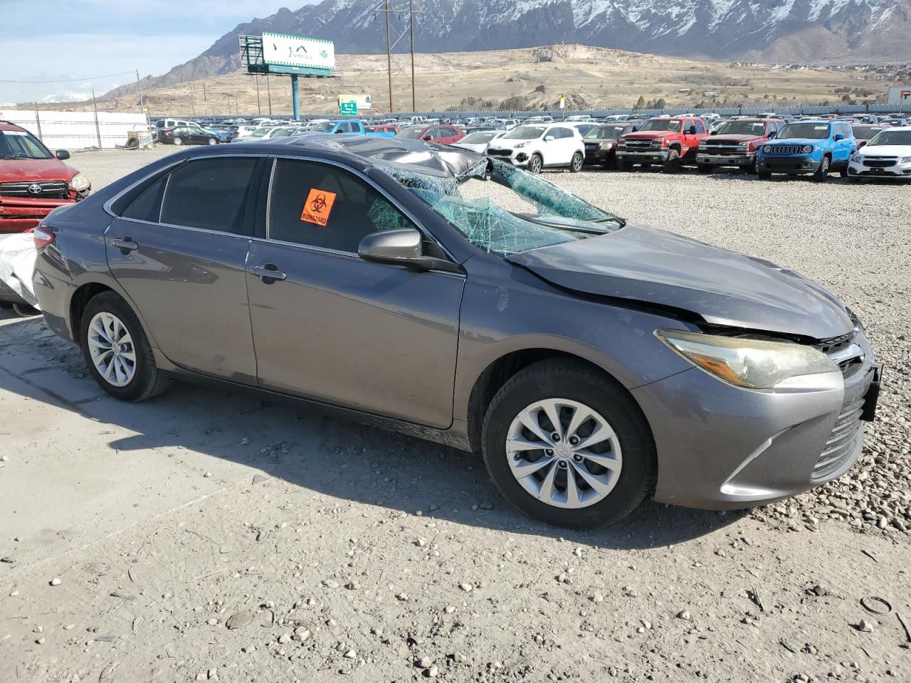 2017 Toyota Camry VIN 4T1BF1FK2HU670218 Copart auction photo, front end / side damage thumbnail 4