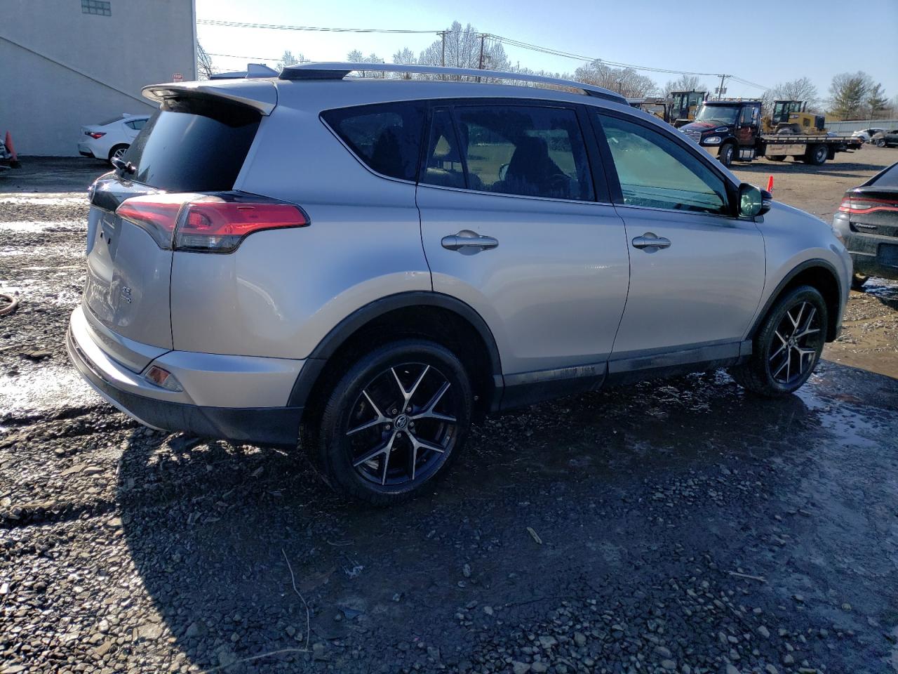 2016 Toyota RAV 4 VIN 2T3JFREV3GW526530 Copart auction photo, side / rear end damage thumbnail 3