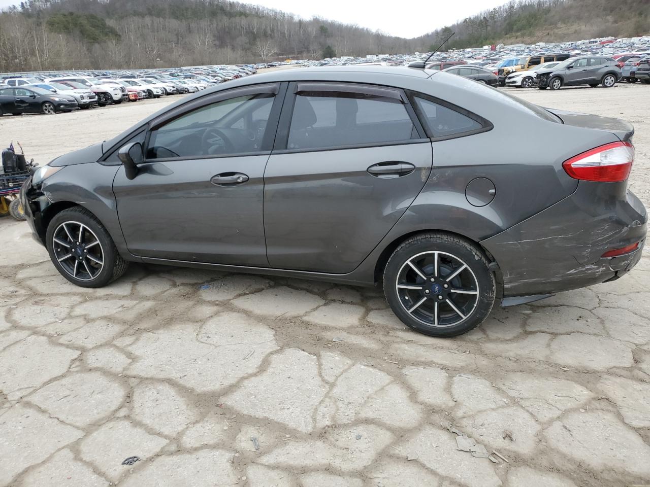 2019 Ford Fiesta VIN 3FADP4BJ0KM146916 Copart auction photo, front end / rear end damage thumbnail 2