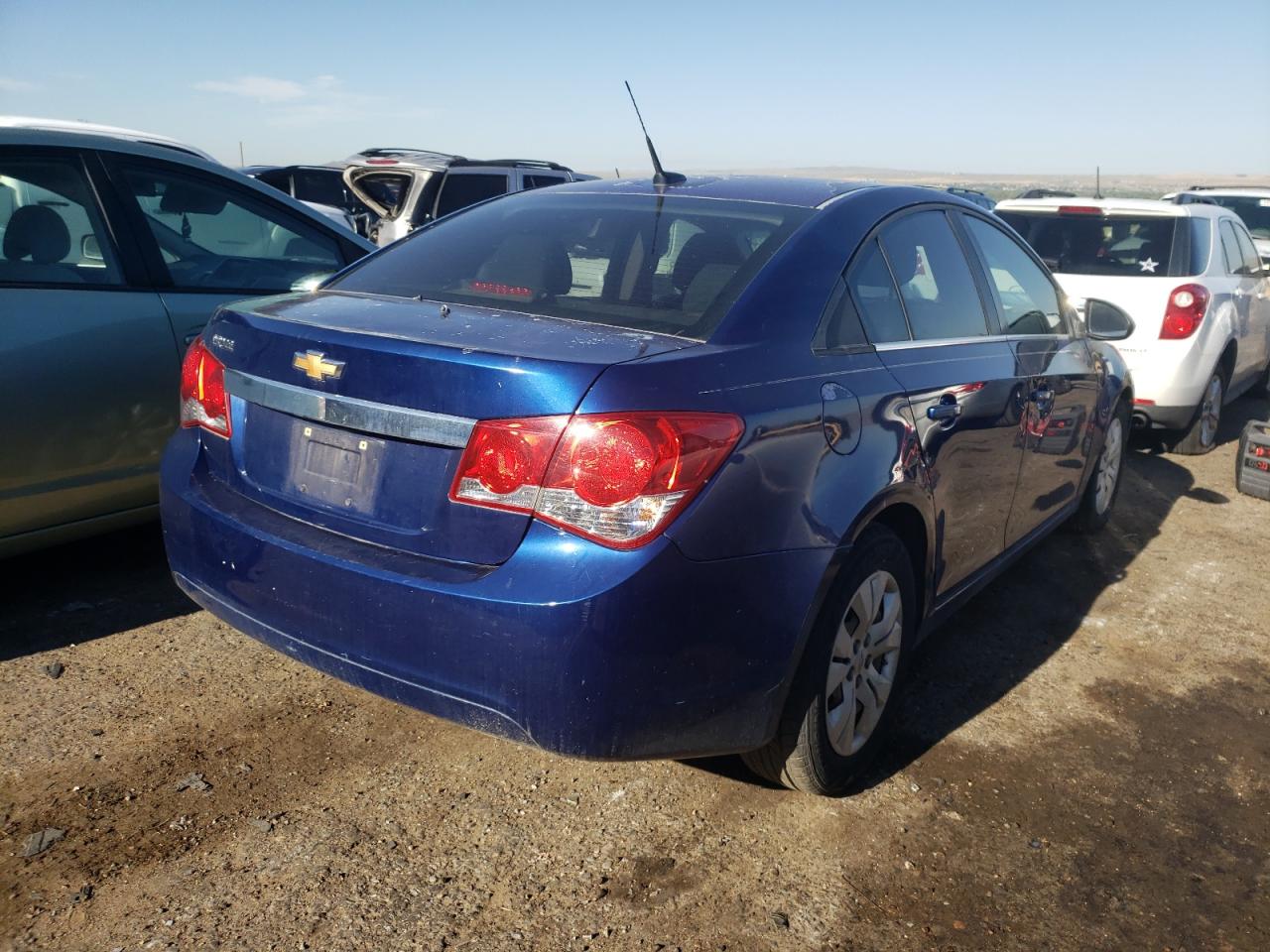 2012 Chevrolet Cruze VIN 1G1PD5SH7C7225863 Copart auction photo, front end / minor dent/scratches damage thumbnail 4