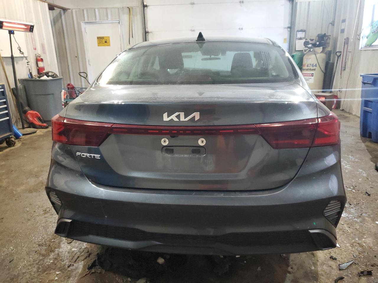 2024 KIA Forte VIN 3KPF24AD6RE774187 Copart auction photo, front end / minor dent/scratches damage thumbnail 6