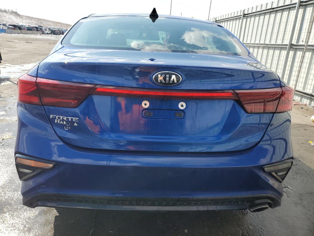 2021 KIA Forte VIN 3KPF24AD8ME288019 Copart auction photo, side / front end damage thumbnail 6