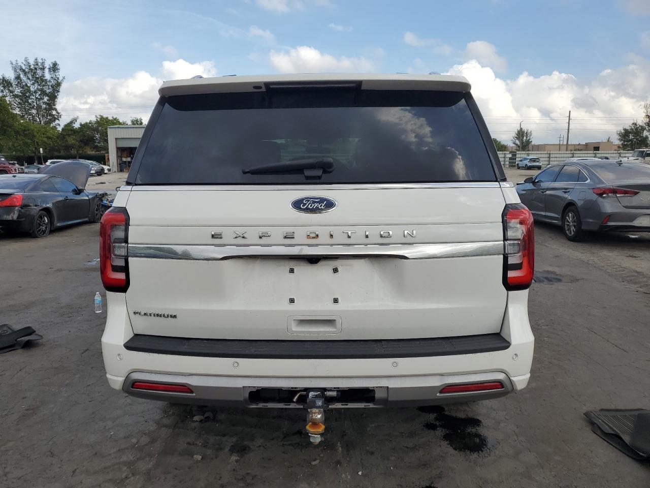 2023 Ford Expedition VIN 1FMJU1L85PEA24027 Copart auction photo, side damage thumbnail 6