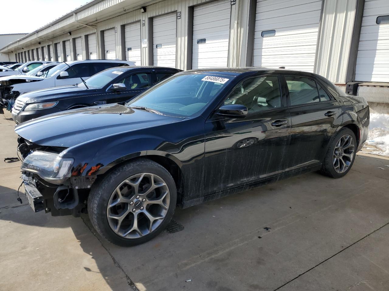 2016 Chrysler 300 VIN 2C3CCABG1GH144686