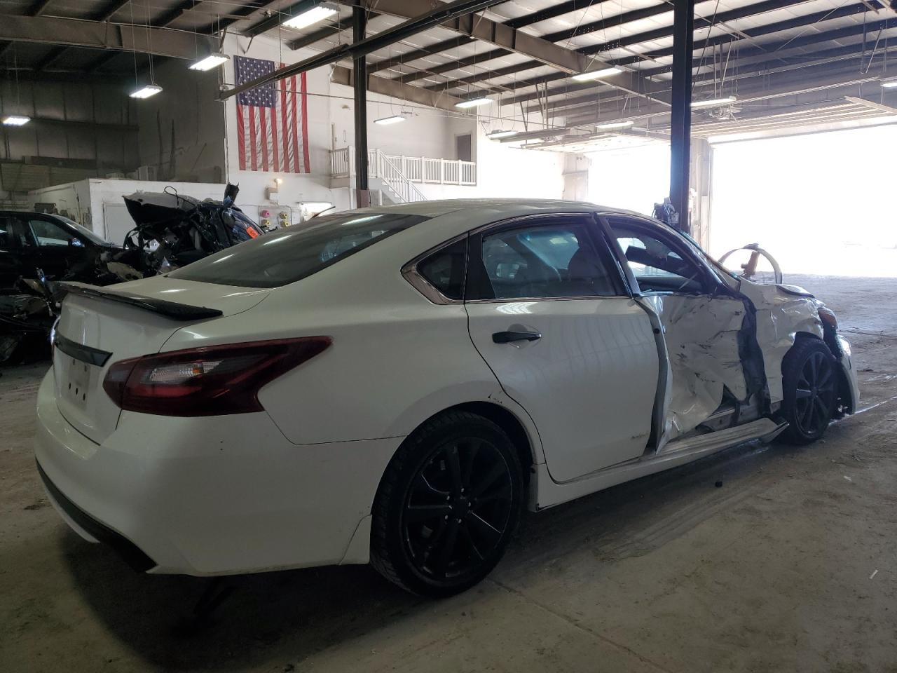 2017 Nissan Altima VIN 1N4AL3AP9HC240950 Copart auction photo, side / front end damage thumbnail 3
