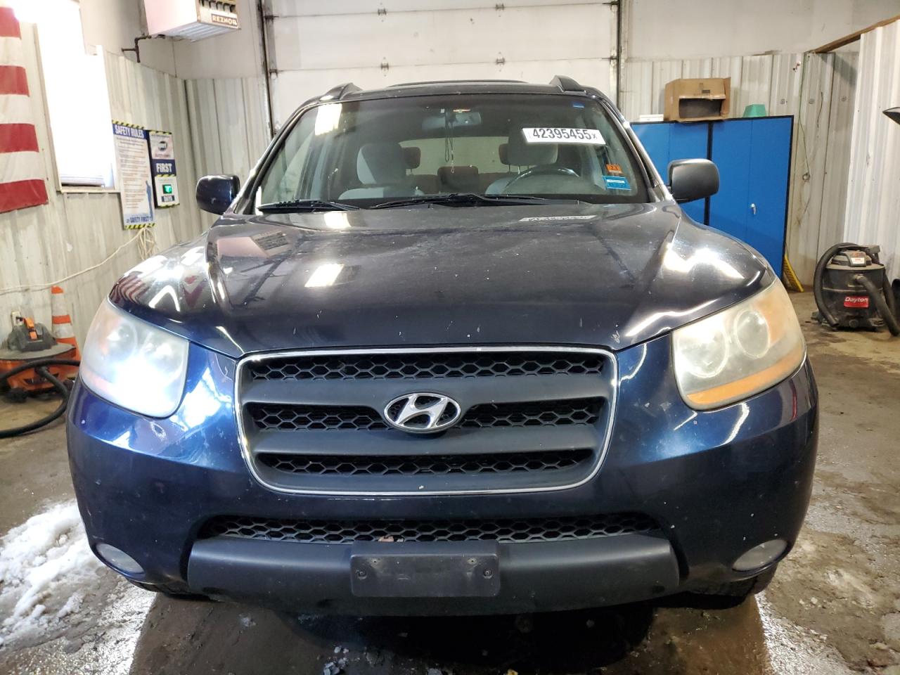 2009 Hyundai Santa Fe VIN 5NMSH73E19H296242 Copart auction photo, side / minor dent/scratches damage thumbnail 5