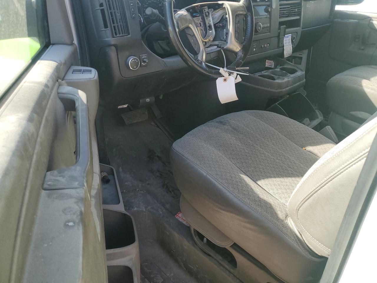 2017 Chevrolet Express VIN 1GCWGAFG5H1228551 Copart auction photo, front end damage thumbnail 8