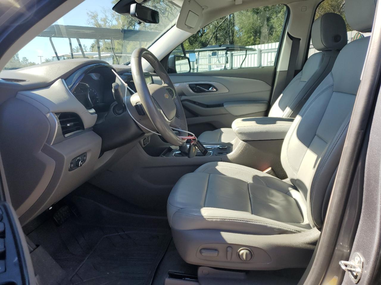 2018 Chevrolet Traverse VIN 1GNERHKW8JJ245935 Copart auction photo, front end / side damage thumbnail 7