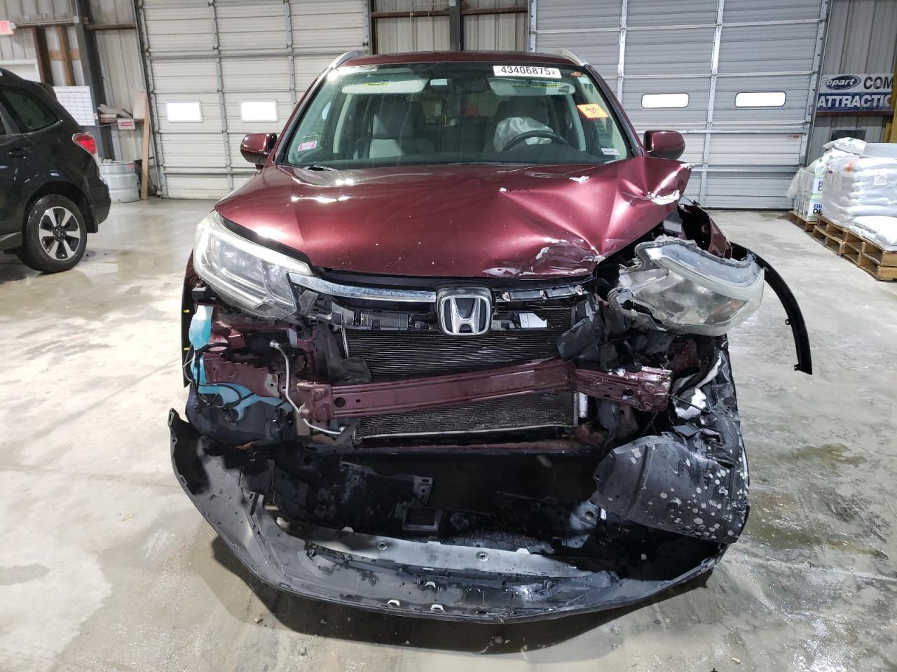 2016 Honda CR-V VIN 2HKRM3H7XGH531041 Copart auction photo, front end / minor dent/scratches damage thumbnail 5