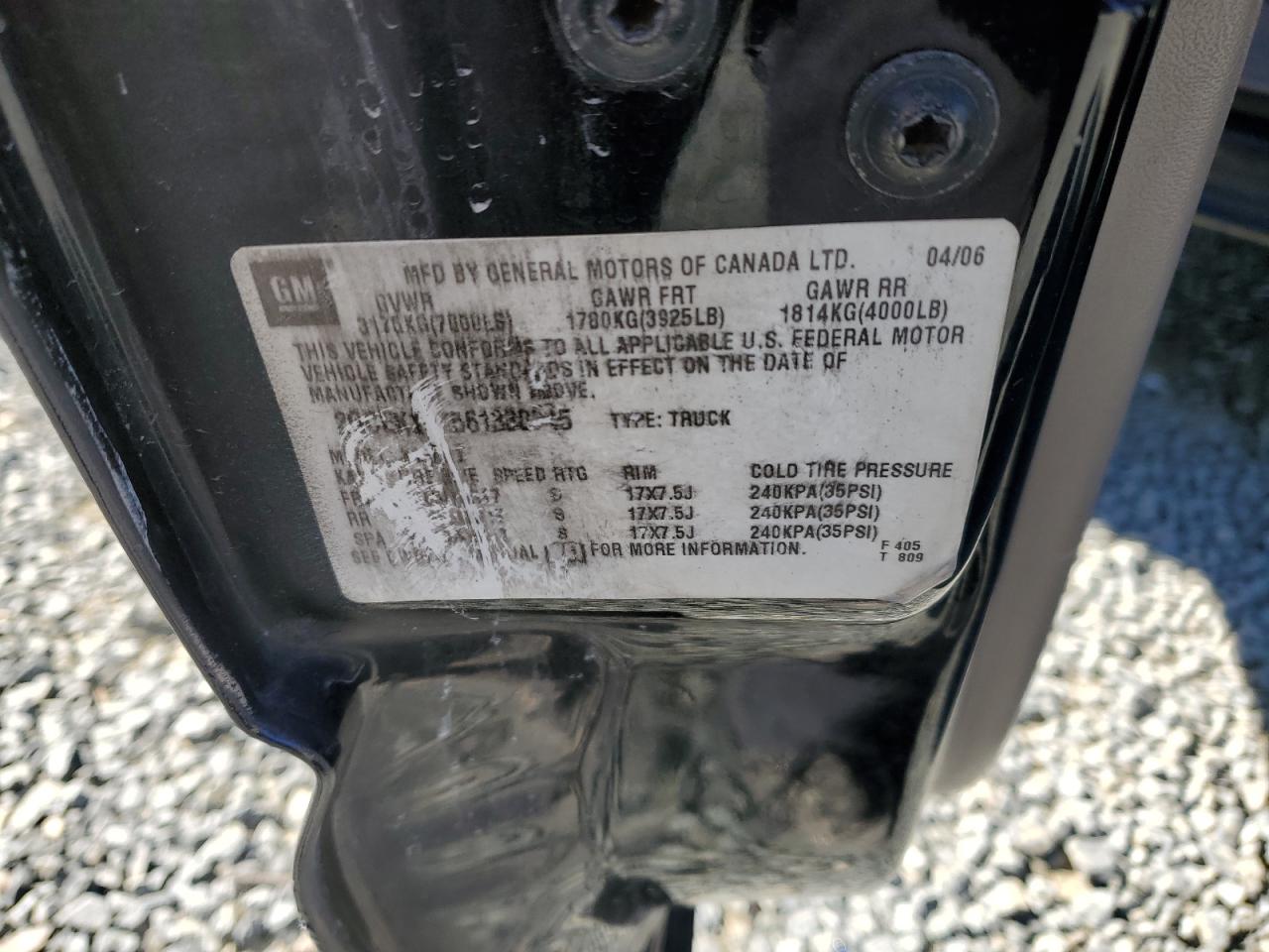 2006 Chevrolet Silverado VIN 2GCEK13Z561330245 Copart auction photo, front end damage thumbnail 12