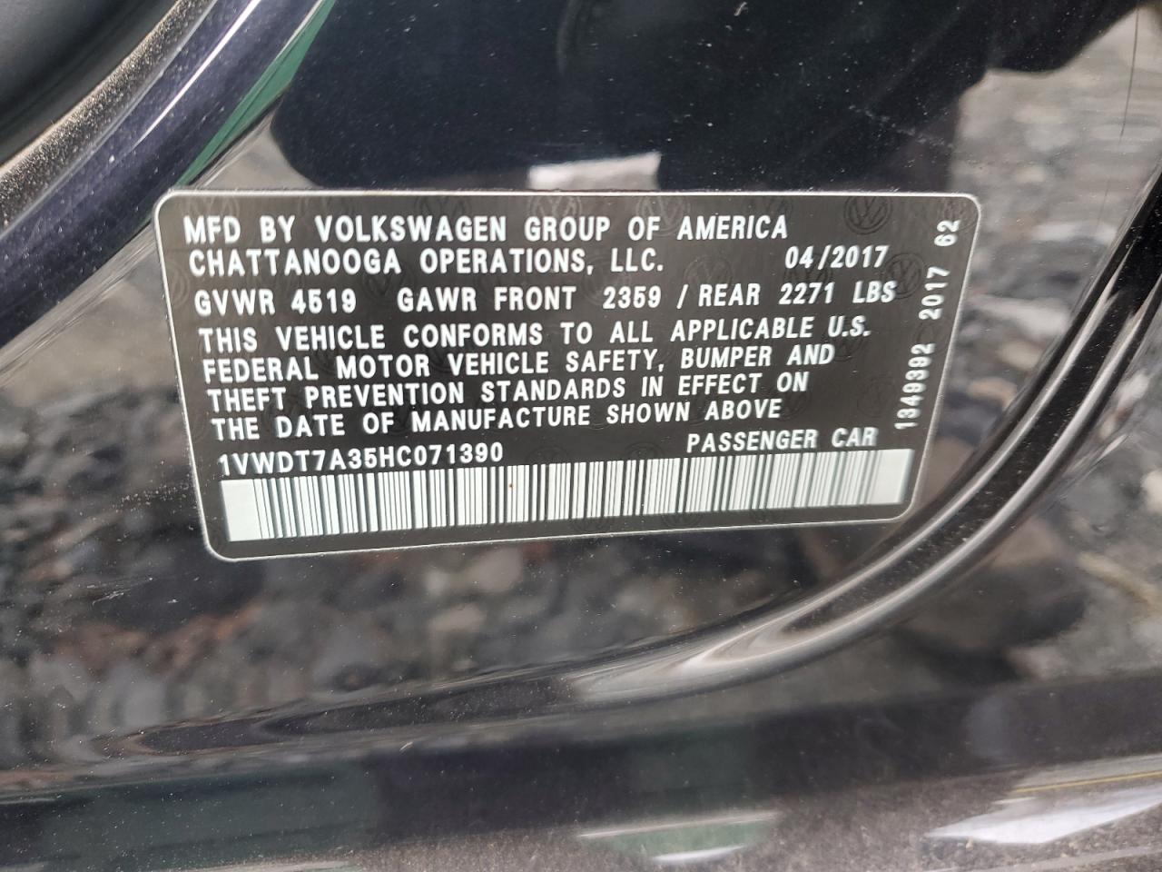 2017 Volkswagen Passat VIN 1VWDT7A35HC071390 Copart auction photo, front end damage thumbnail 12