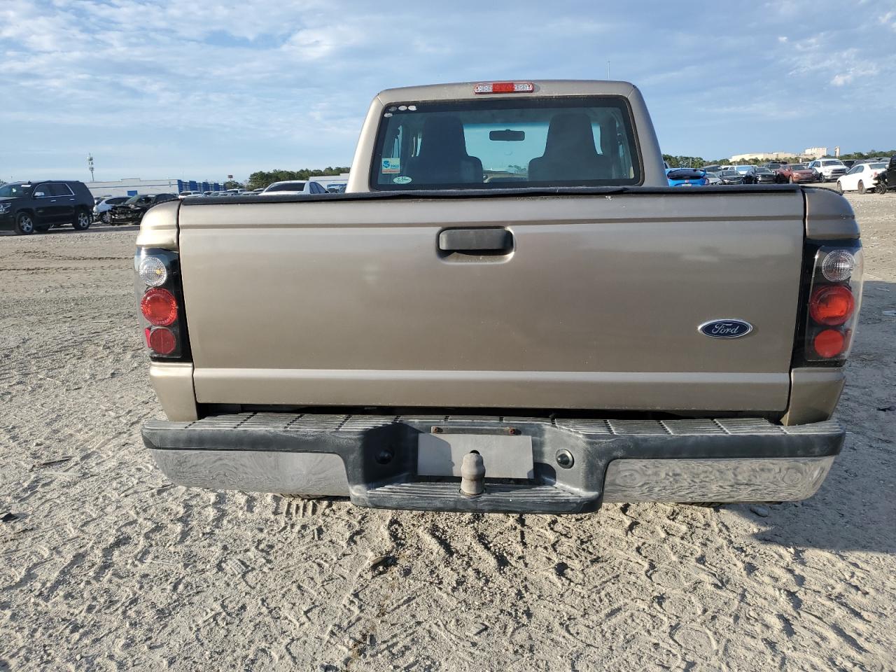 2004 Ford Ranger VIN 1FTYR14U14PA44307 Copart auction photo, minor dent/scratches damage thumbnail 6