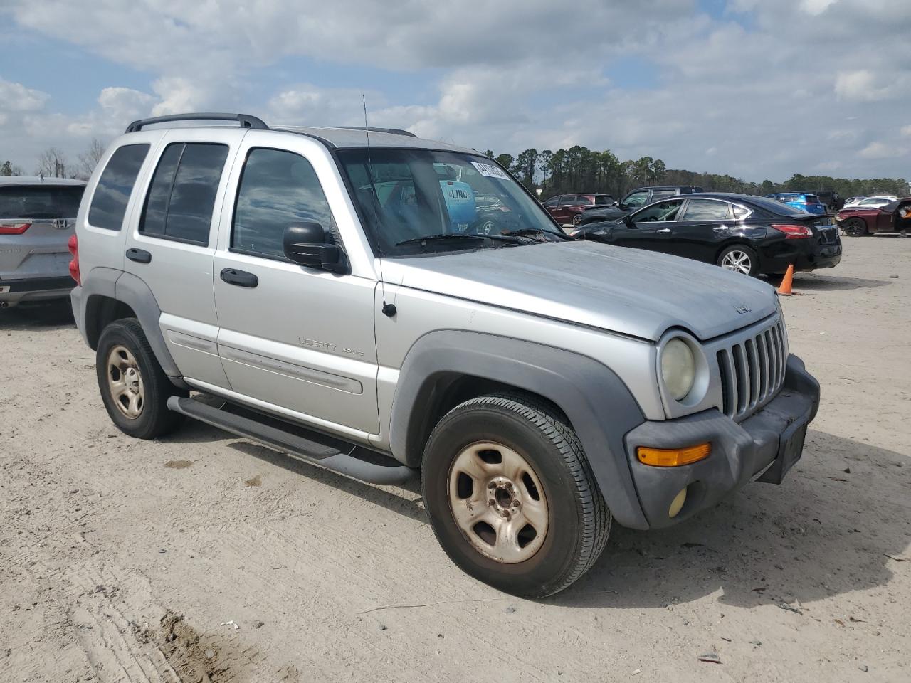 2002 Jeep Liberty (North America) VIN 1J4GK48K02W115455 Copart auction photo, minor dent/scratches damage thumbnail 4