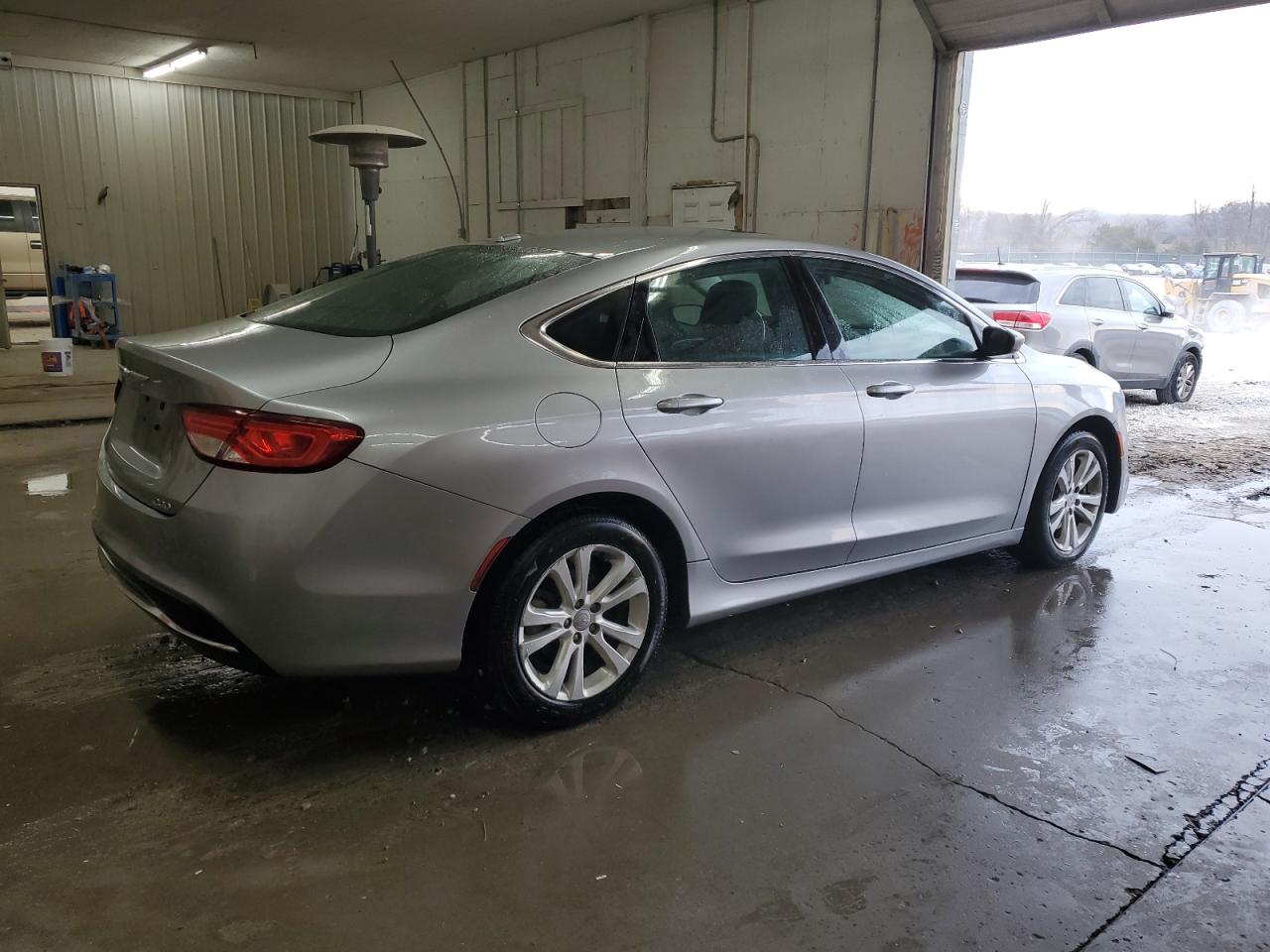 2015 Chrysler 200 VIN 1C3CCCAB3FN649278 Copart auction photo, front end / undercarriage damage thumbnail 3