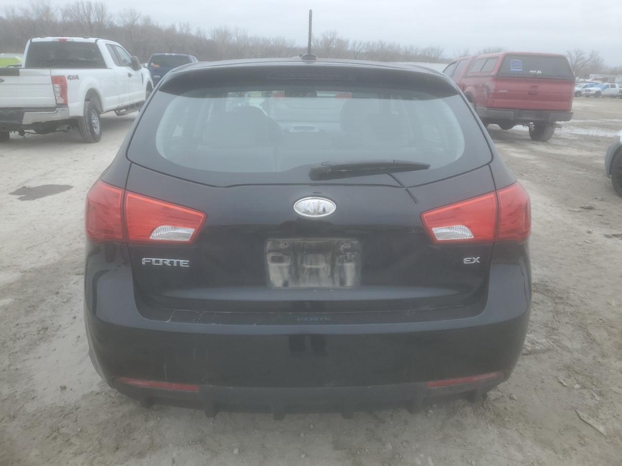 2013 KIA Forte VIN KNAFU5A27D5658268 Copart auction photo, front end damage thumbnail 6
