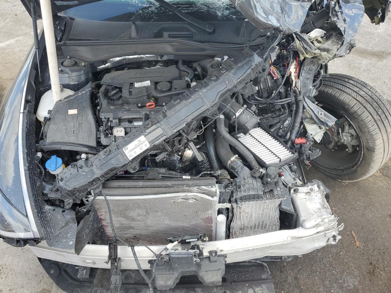 2022 Hyundai Sonata VIN KMHL34J24NA232710 Copart auction photo, all over damage thumbnail 12