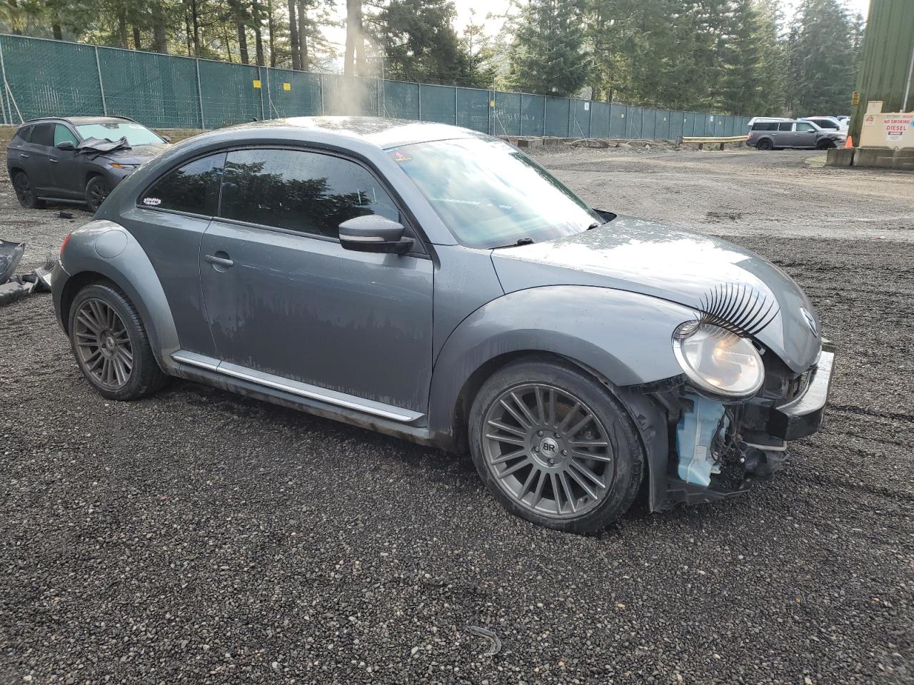 2013 Volkswagen Beetle VIN 3VWJP7AT9DM613946 Copart auction photo, front end / rear end damage thumbnail 4