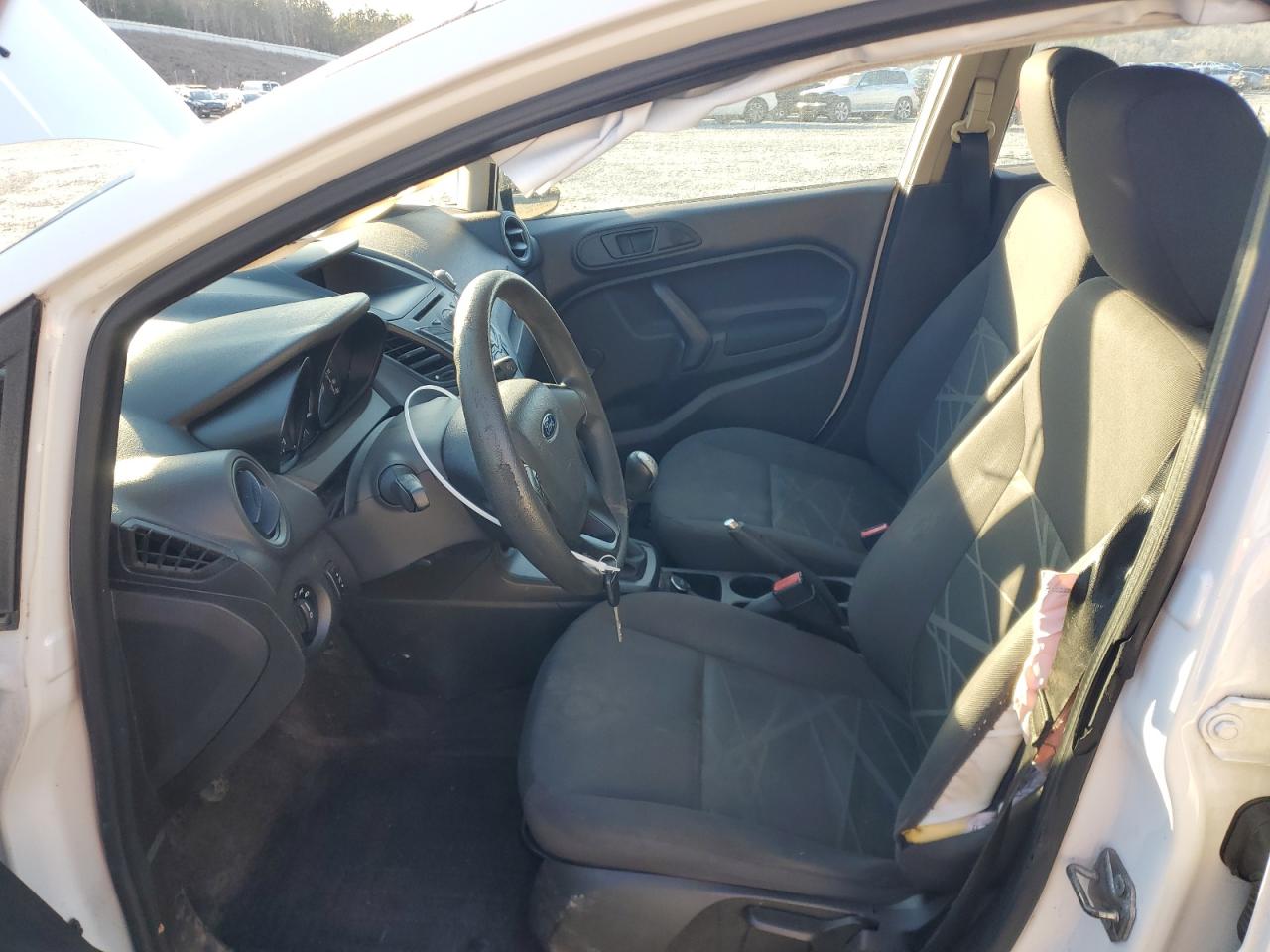 2015 Ford Fiesta VIN 3FADP4TJ2FM144086 Copart auction photo, all over damage thumbnail 7