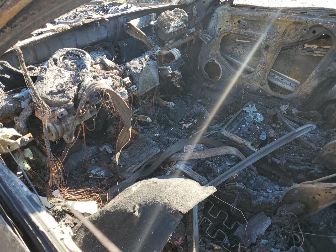 2022 Honda Accord VIN 1HGCV2F33NA021956 Copart auction photo, burn damage thumbnail 8