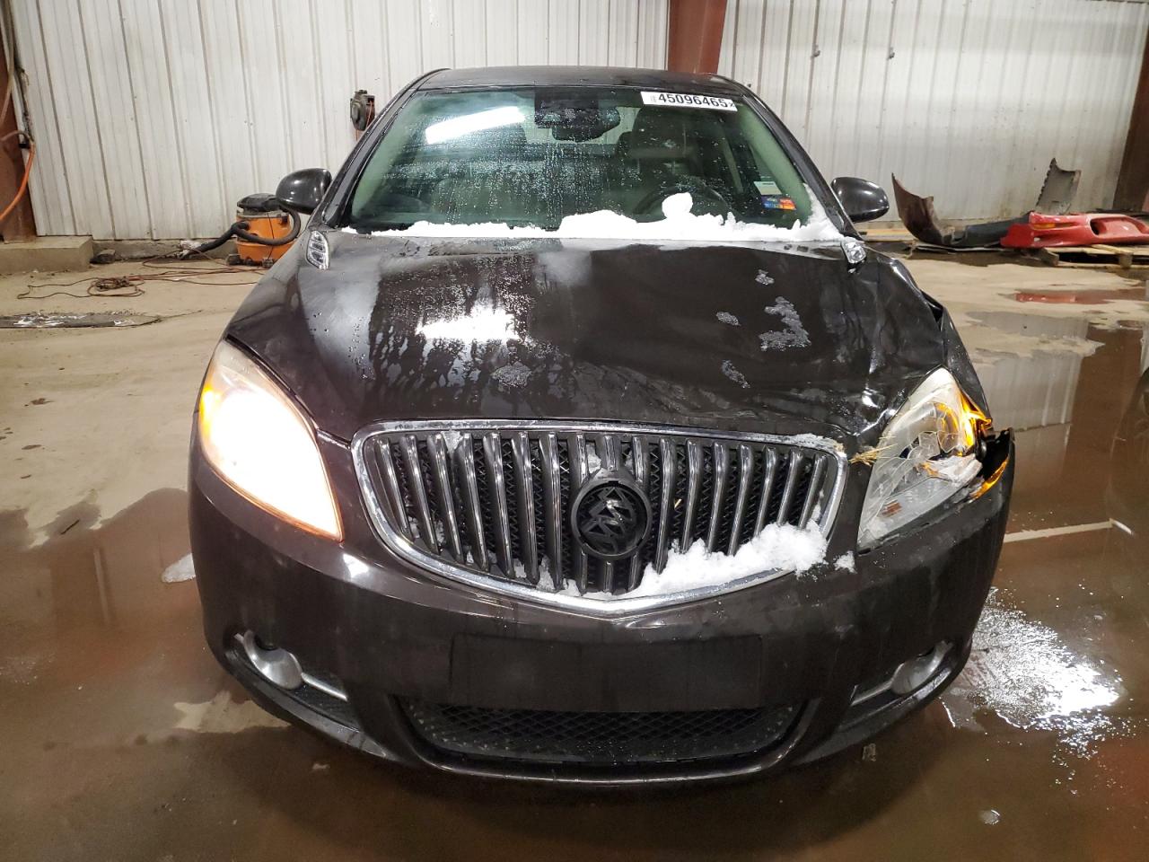 2014 Buick Verano VIN 1G4PR5SK0E4147799 Copart auction photo, front end / side damage thumbnail 5