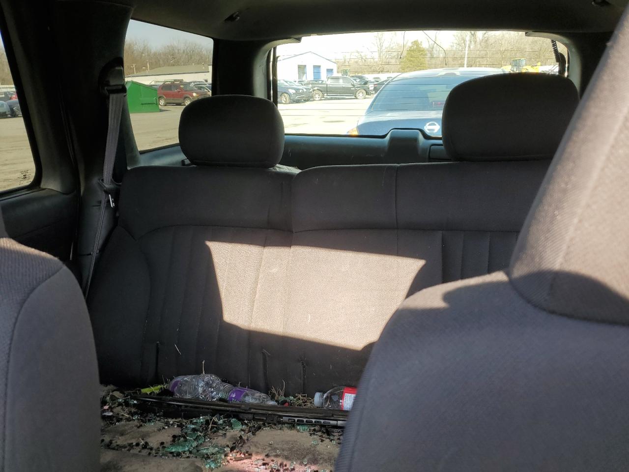 2003 Chevrolet Blazer VIN 1GNDT13X23K139179 Copart auction photo, side / top/roof damage thumbnail 10
