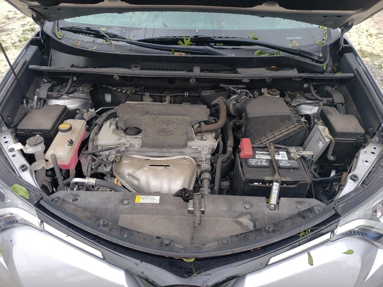 2017 Toyota RAV 4 VIN 2T3WFREV7HW394301 Copart auction photo, water/flood / minor dent/scratches damage thumbnail 12