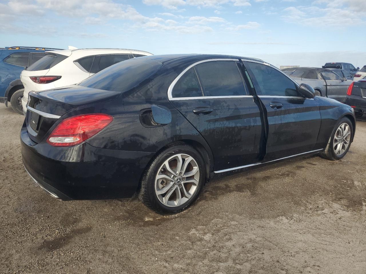2018 Mercedes-Benz C-klasse VIN WDDWF4JB4JR408844 Copart auction photo, water/flood damage thumbnail 3