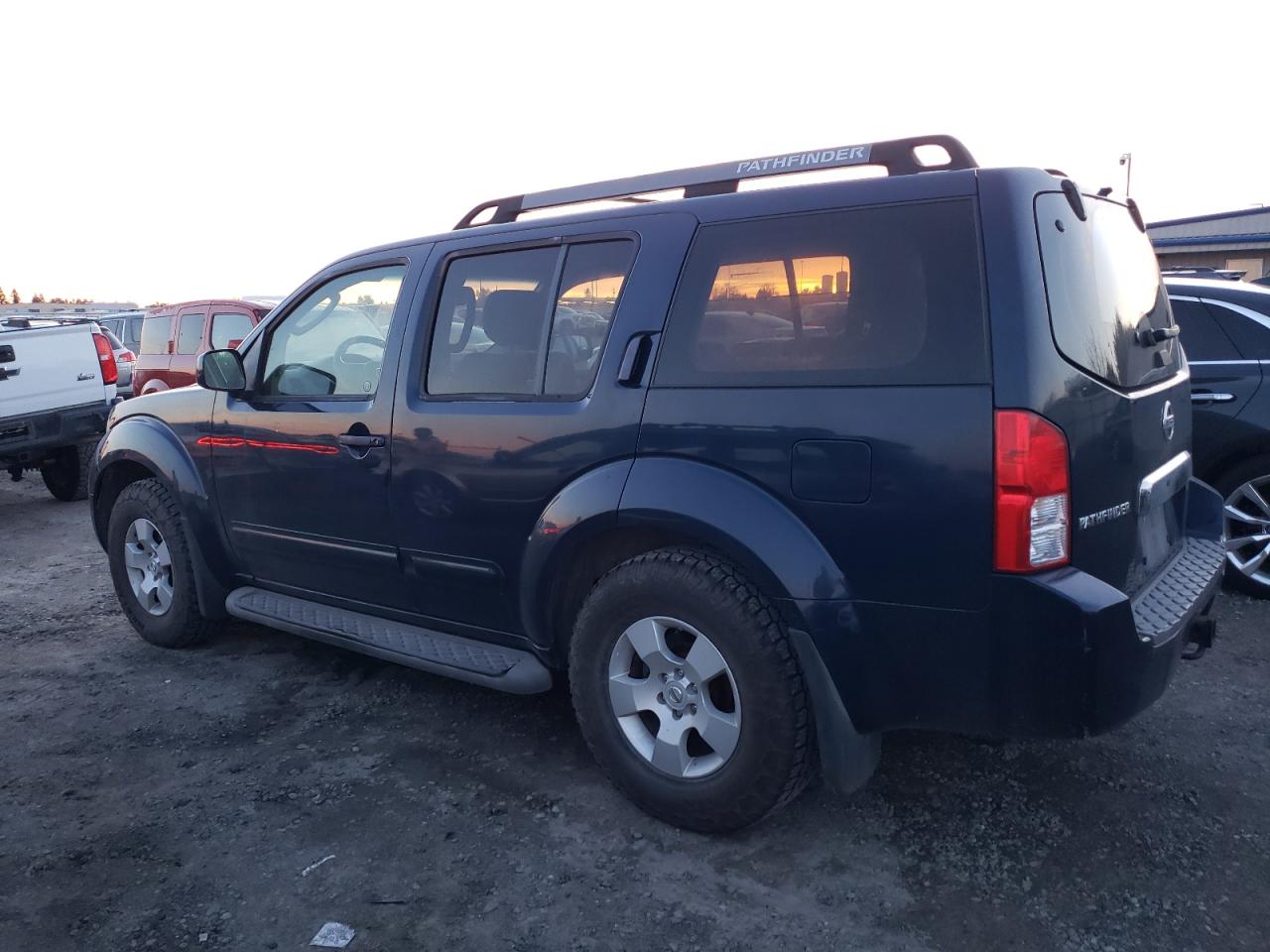 2006 Nissan Pathfinder VIN 5N1AR18W96C647024 Copart auction photo, front end damage thumbnail 2