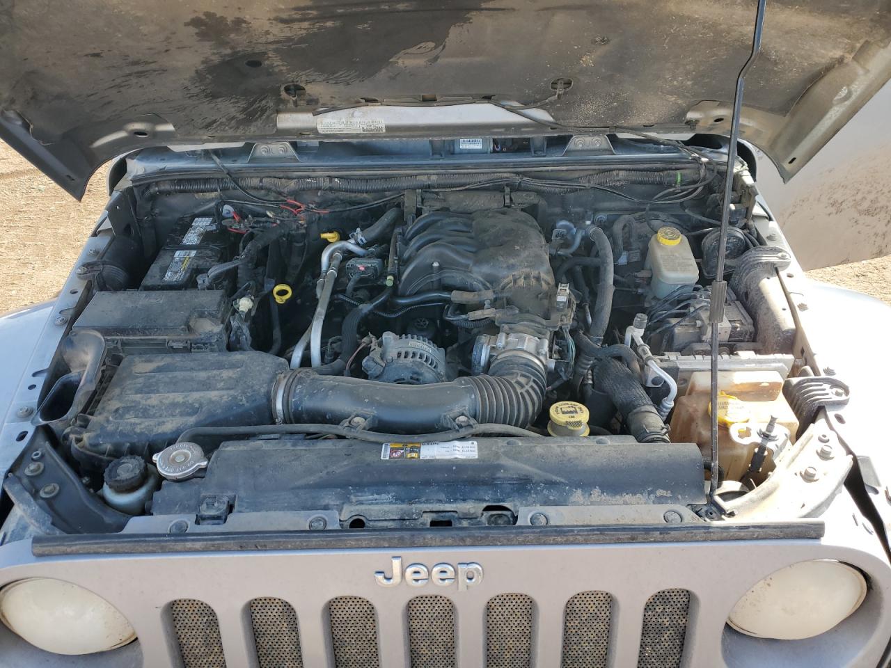 2015 Jeep Wrangler VIN 1C4AJWBG5FL505084 Copart auction photo, side / undercarriage damage thumbnail 11