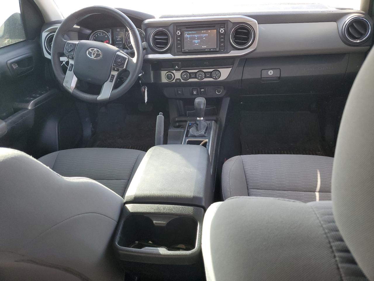 2019 Toyota Tacoma VIN 3TMCZ5AN0KM279833 Copart auction photo, front end damage thumbnail 8